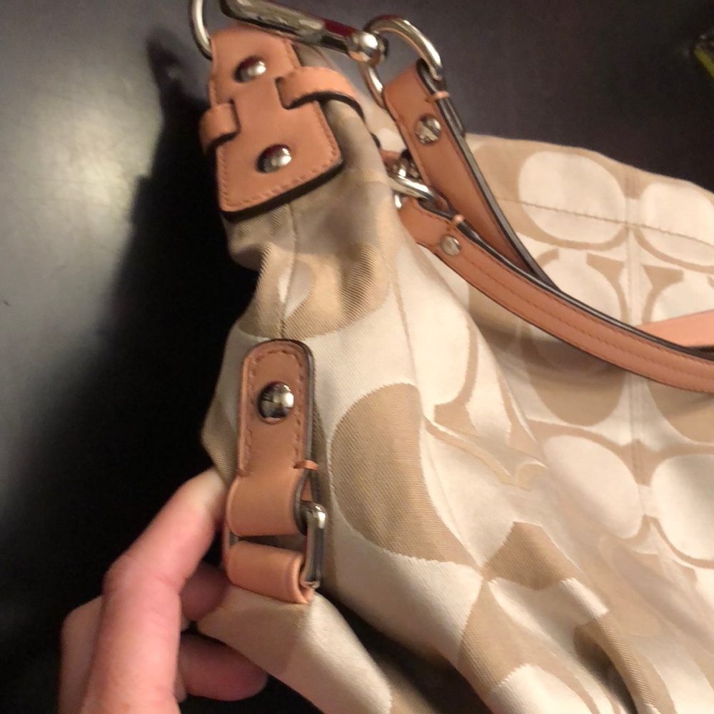 💥 Sale! Authentic Coach Signature bag - Picture 8 of 8